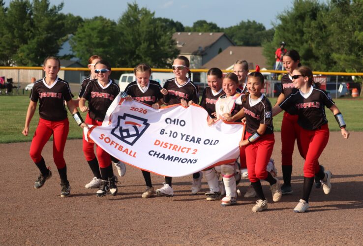 Canfield 10u softball cruises to District 2 title with win over Austintown